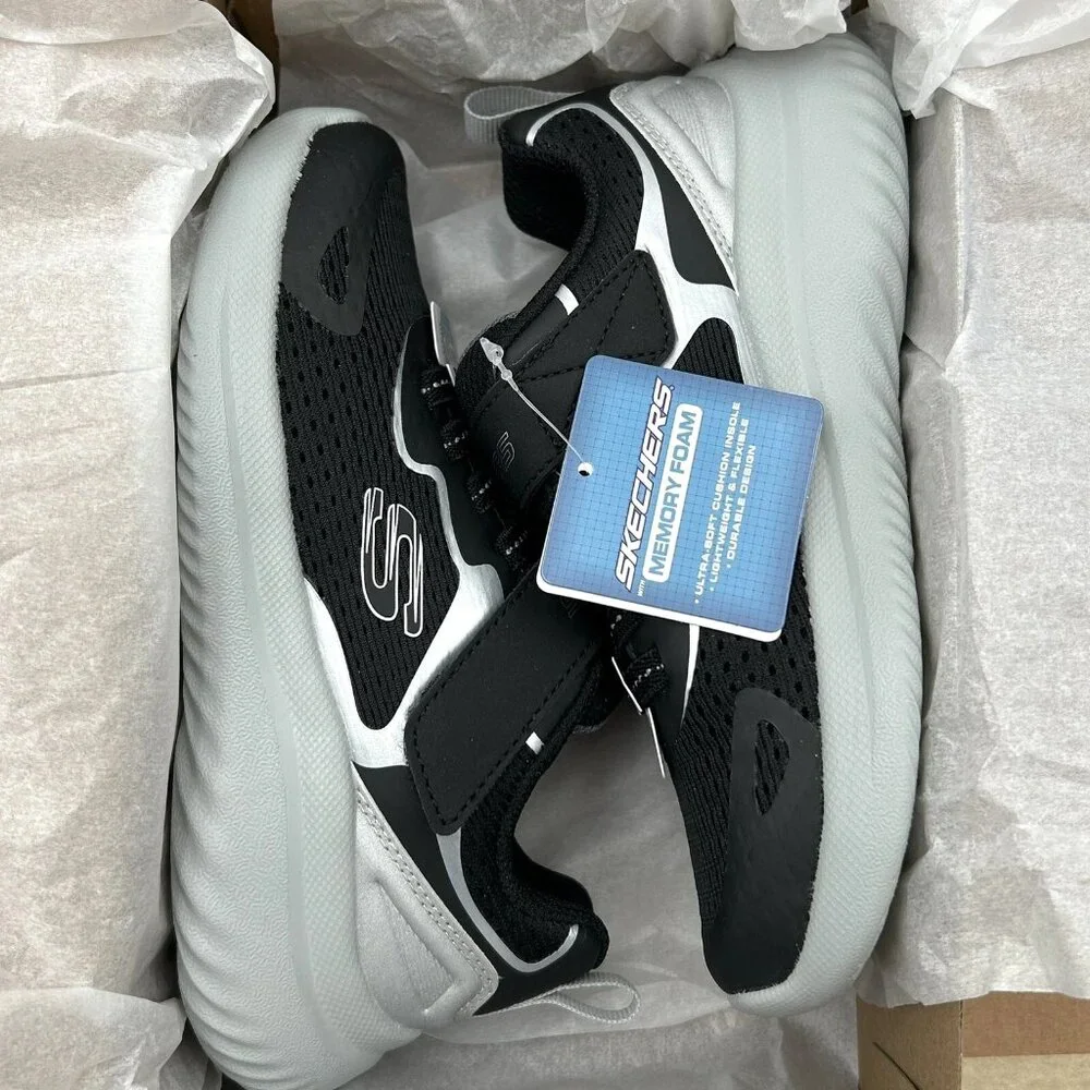 Skechers Youth Boys Athletic Slip-on Sneaker Size 1 Black Gray Lightweight Shoes